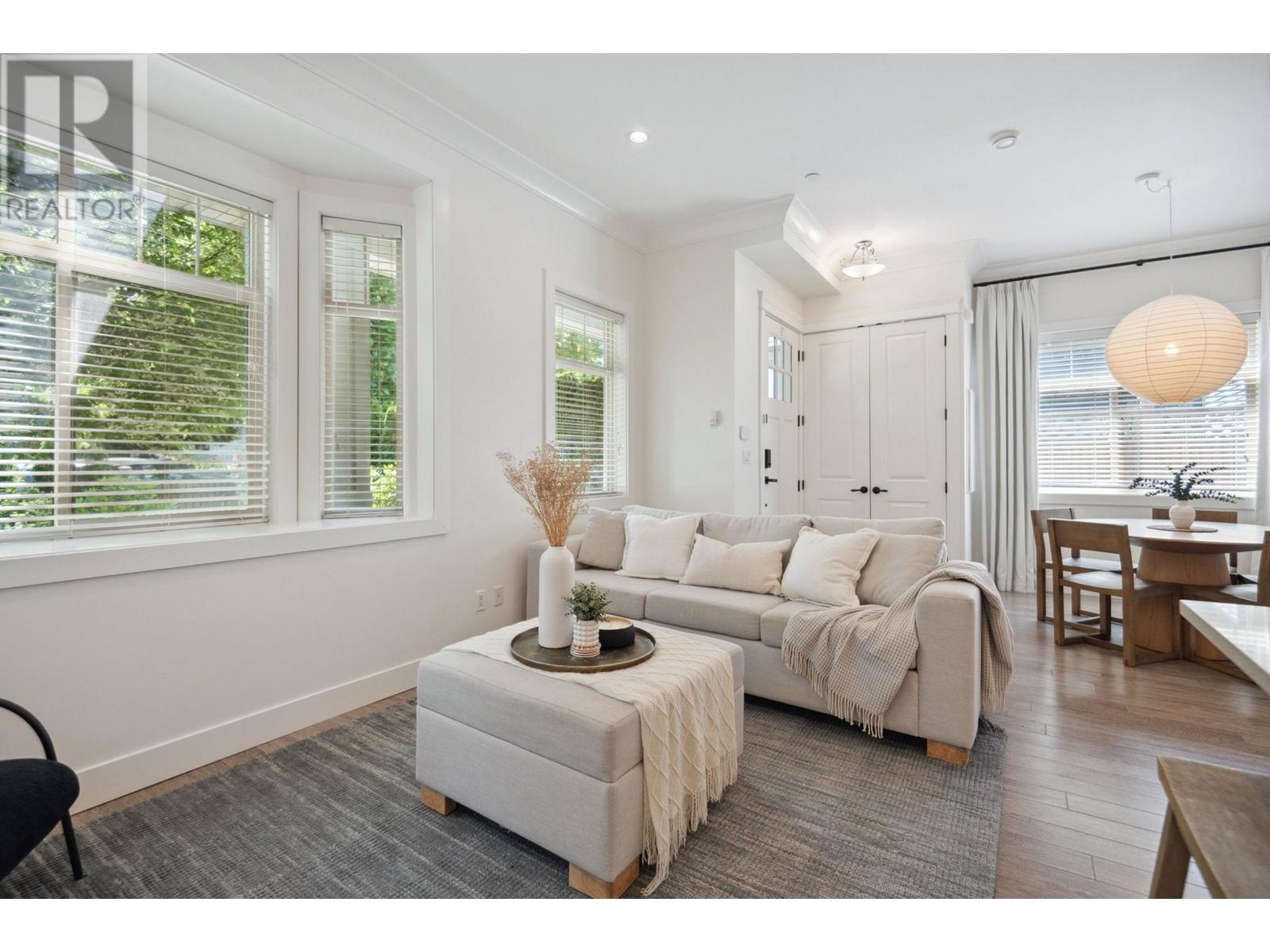 715 E 10th Avenue, Vancouver, British Columbia  V5T 2A8 - Photo 6 - R3013472