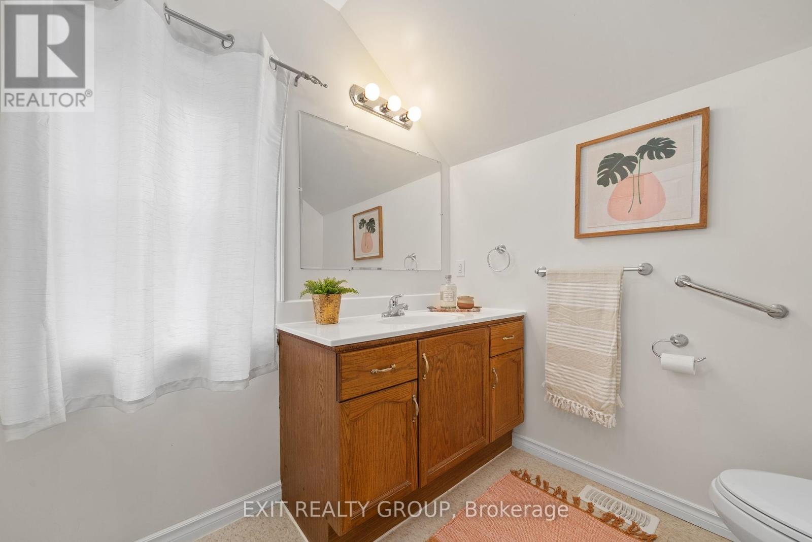 74 Front Street N, Trent Hills, Ontario  K0L 1L0 - Photo 15 - X12171393