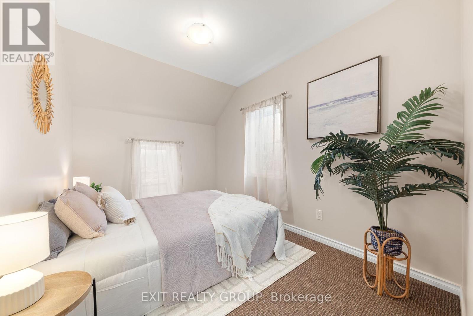 74 Front Street N, Trent Hills, Ontario  K0L 1L0 - Photo 17 - X12171393
