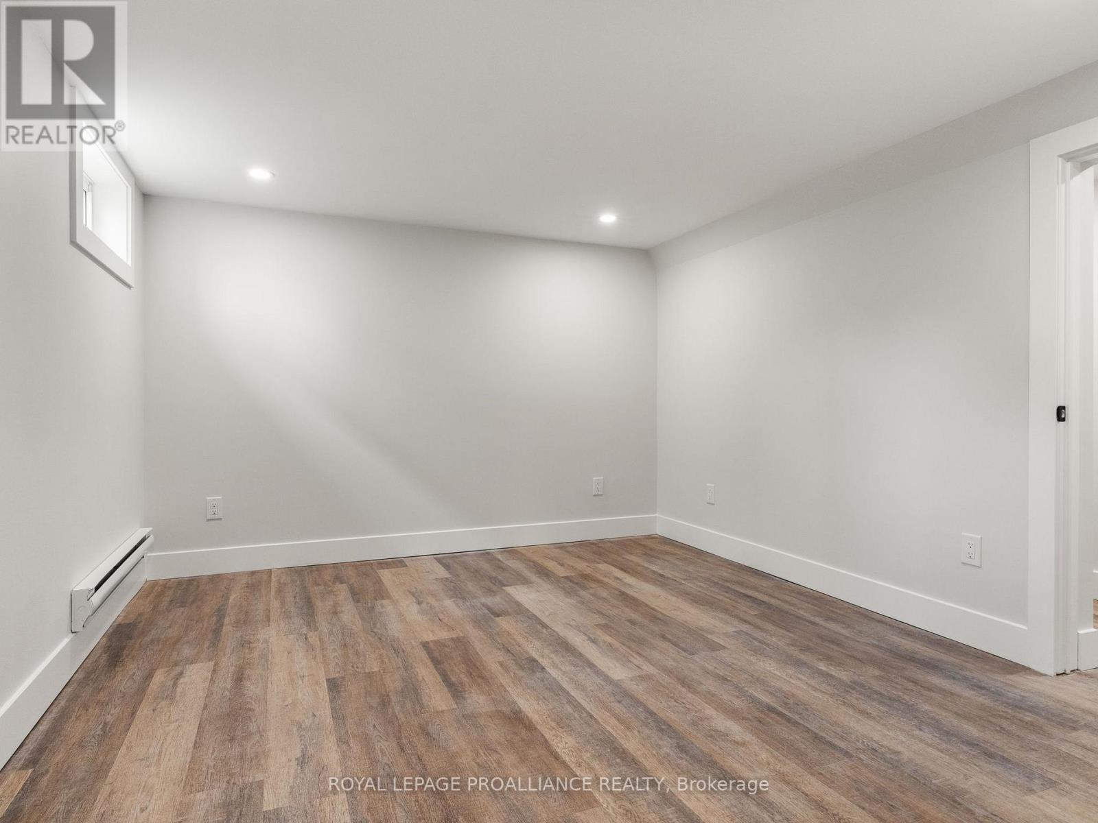 Lower-Level - 160 Munroe Street, Cobourg, Ontario  K9A 1C1 - Photo 17 - X12185184