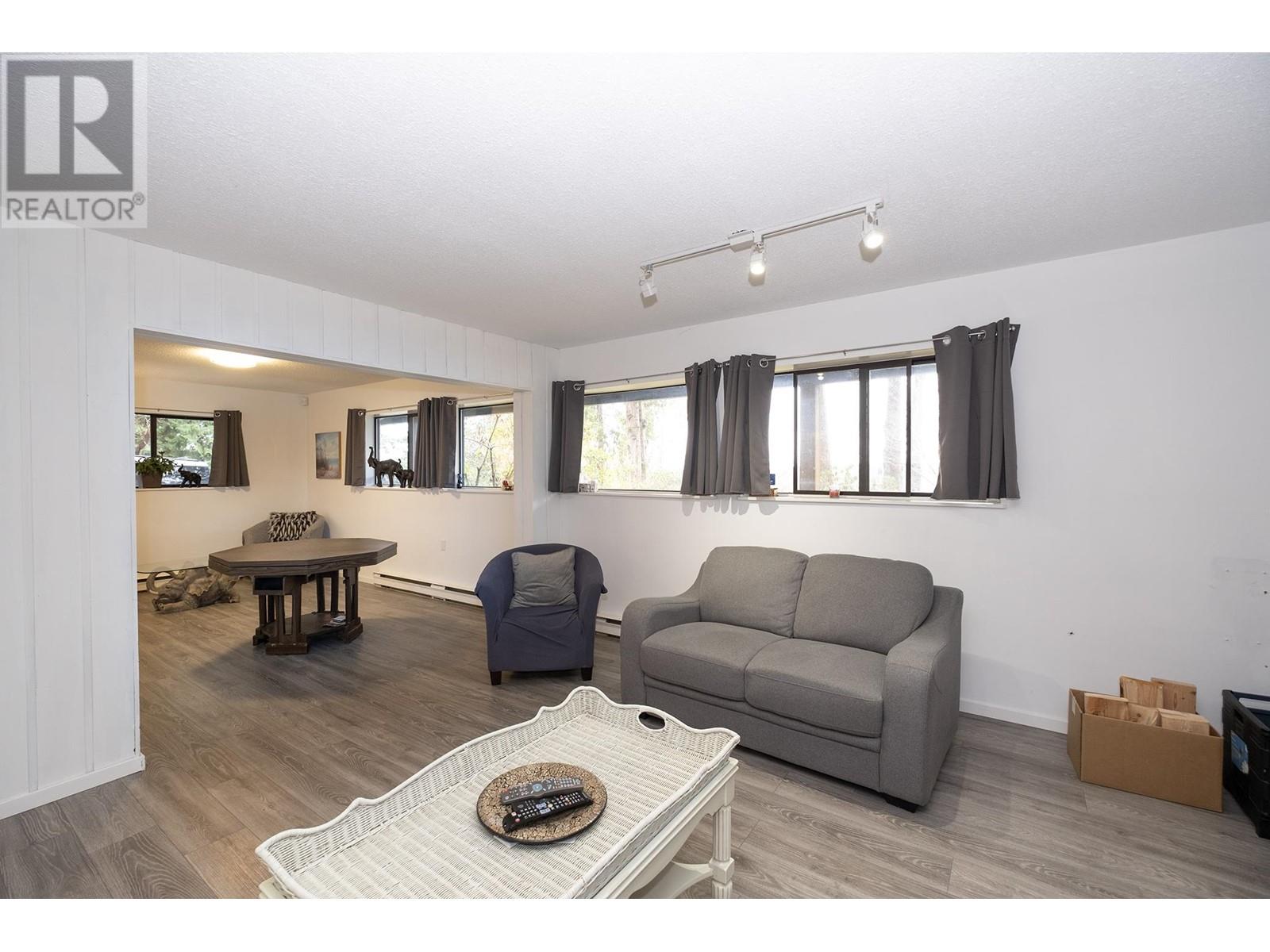 12870 Dogwood Drive, Pender Harbour, British Columbia  V0N 2H1 - Photo 24 - R3013442