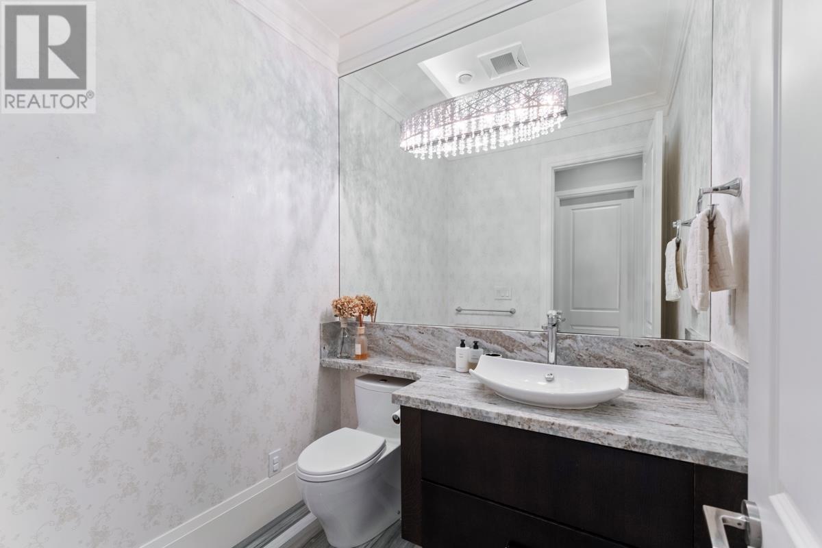 6340 Bellflower Drive, Richmond, British Columbia  V7C 2H8 - Photo 7 - R3013447