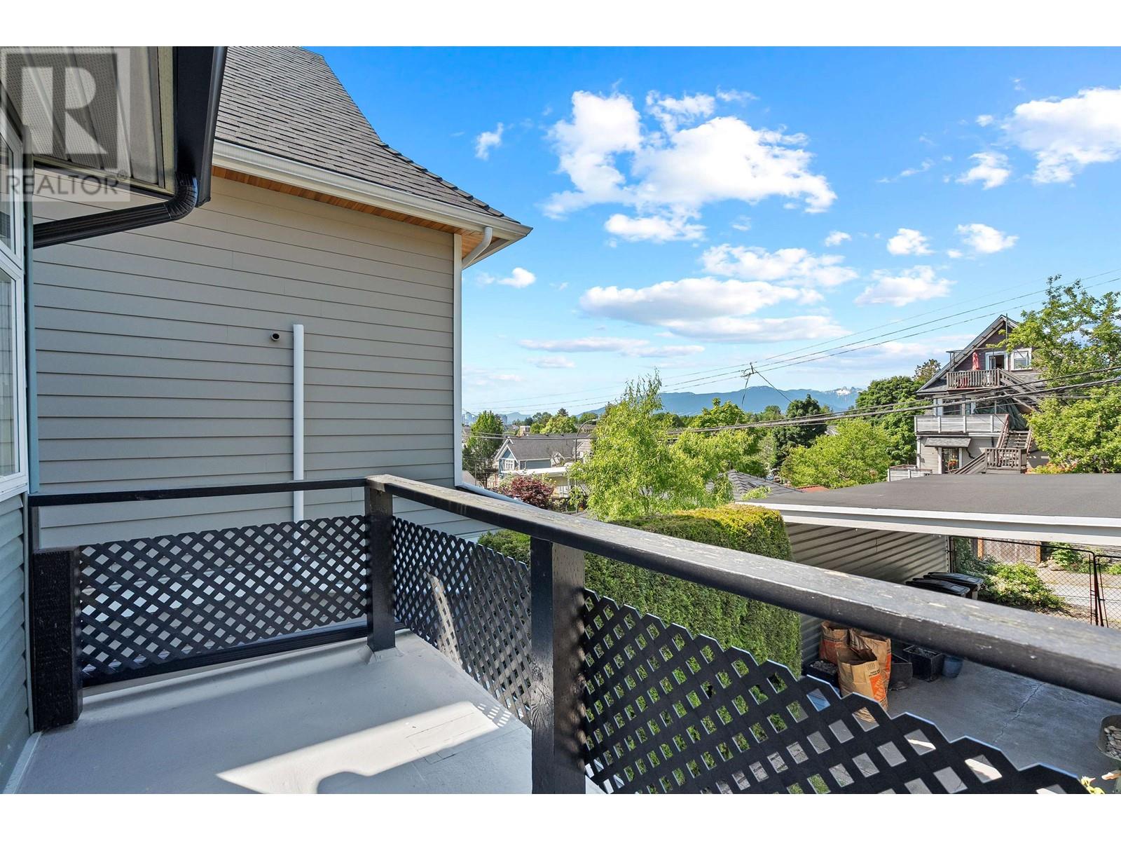 2011 E 4th Avenue, Vancouver, British Columbia  V5N 1K5 - Photo 15 - R3013459