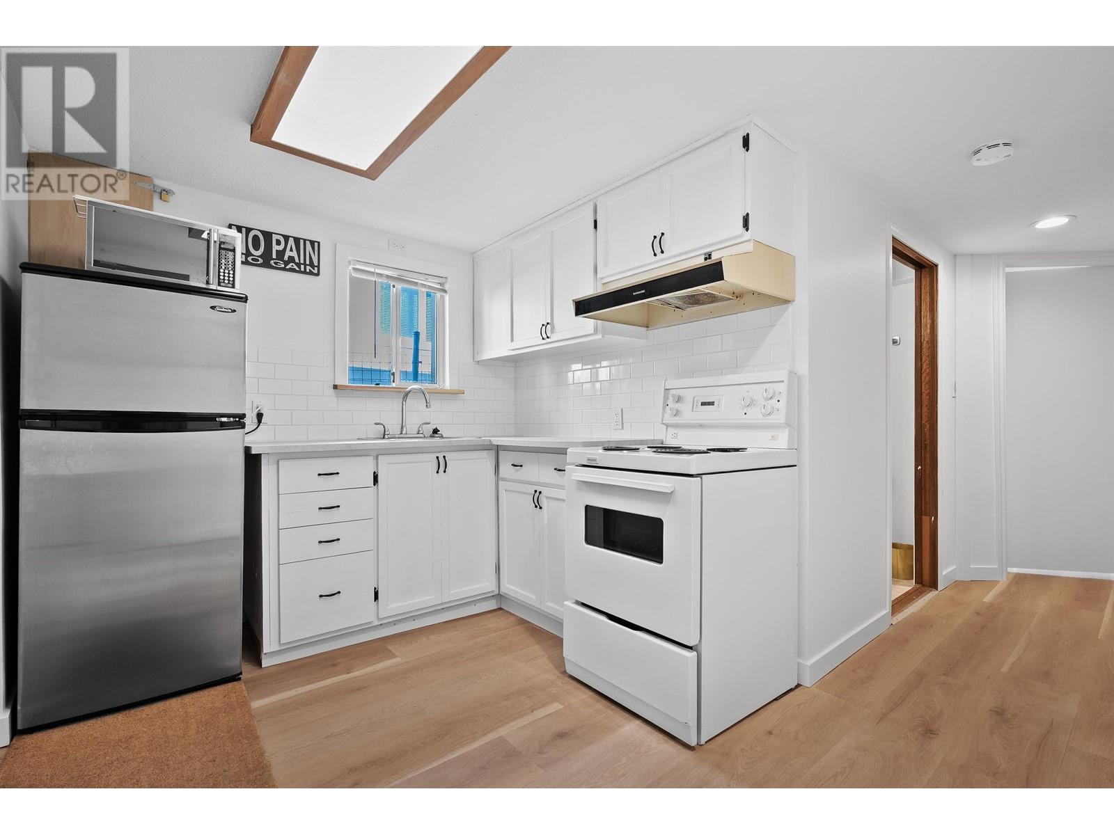 2011 E 4th Avenue, Vancouver, British Columbia  V5N 1K5 - Photo 30 - R3013459