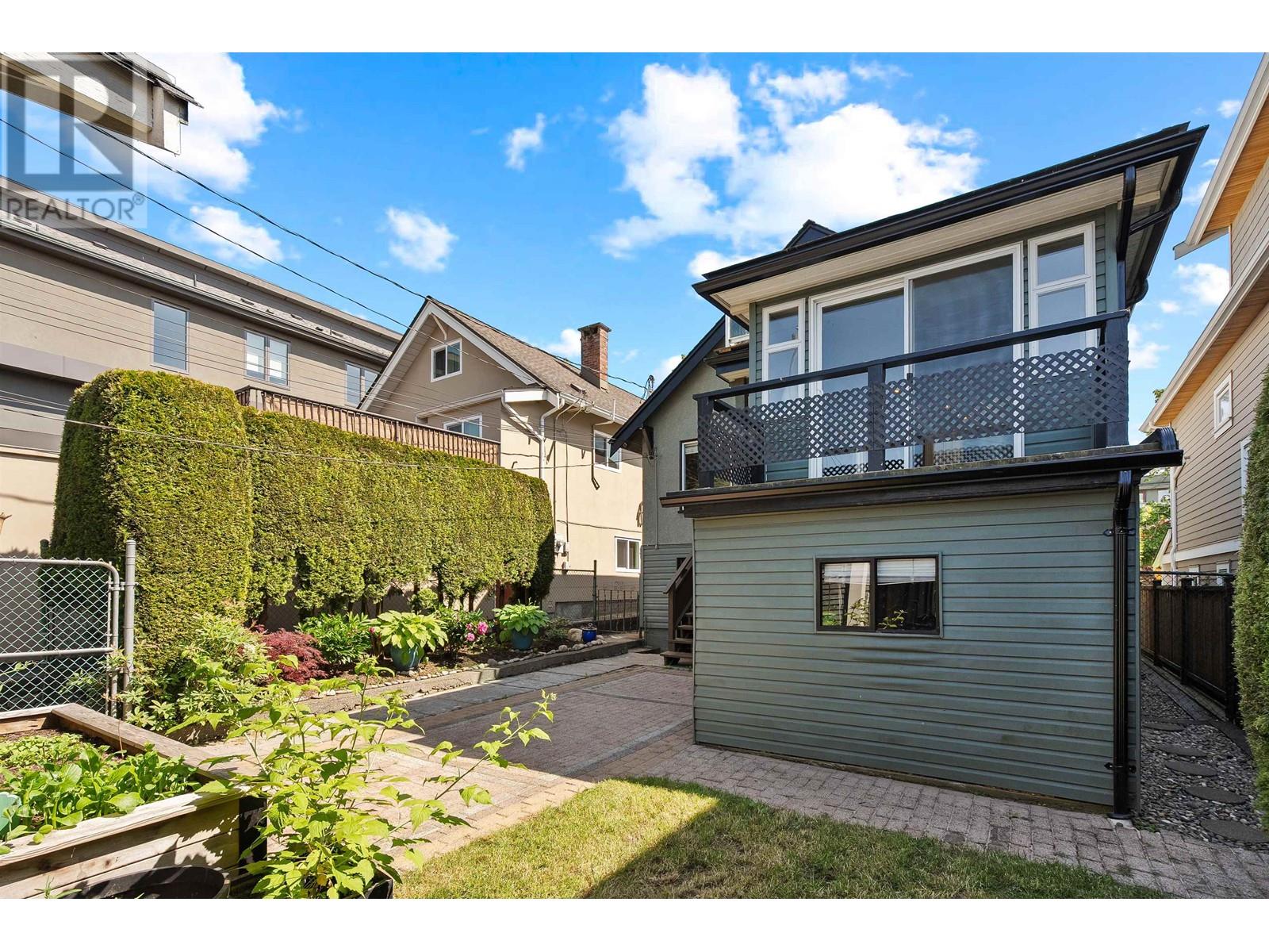 2011 E 4th Avenue, Vancouver, British Columbia  V5N 1K5 - Photo 34 - R3013459
