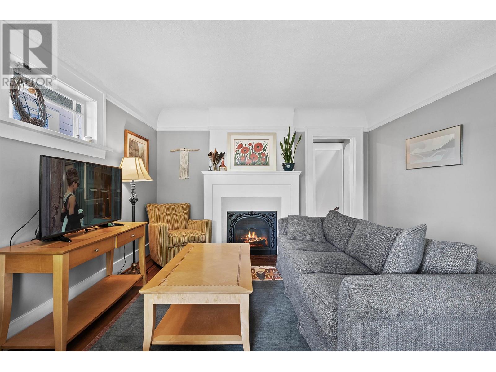 2011 E 4th Avenue, Vancouver, British Columbia  V5N 1K5 - Photo 7 - R3013459