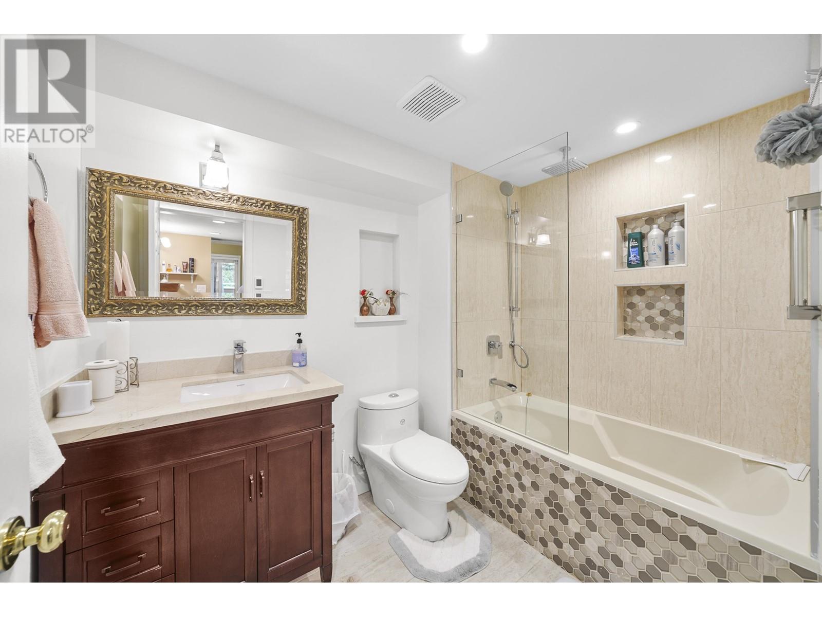 5885 Nancy Greene Way, North Vancouver, British Columbia  V7R 4W6 - Photo 31 - R3013467