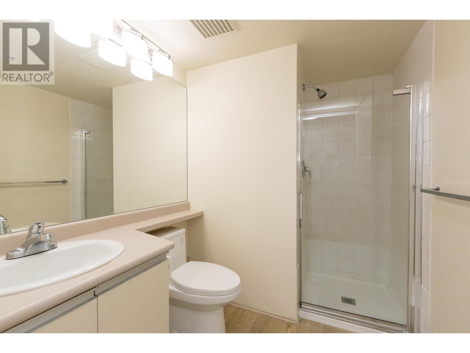 302 2468 E Broadway, Vancouver, British Columbia  V5M 4V1 - Photo 11 - R3013469