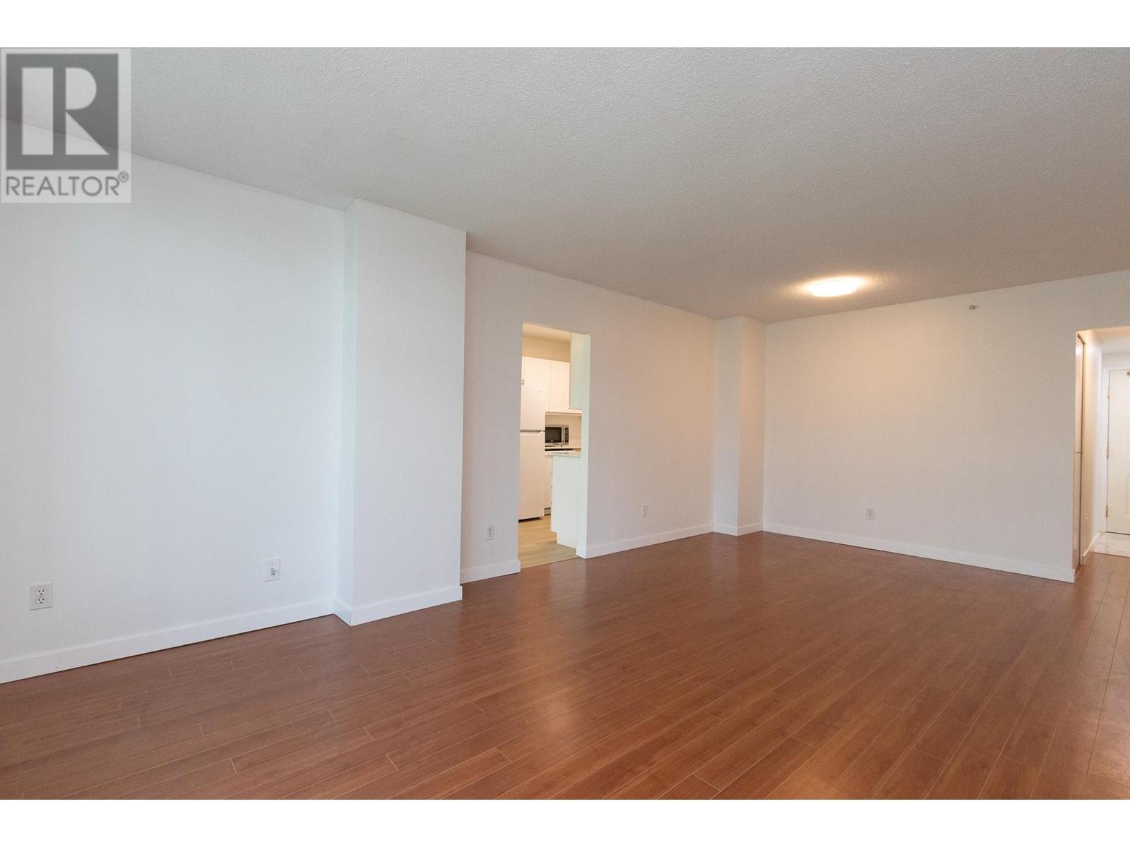 302 2468 E Broadway, Vancouver, British Columbia  V5M 4V1 - Photo 18 - R3013469