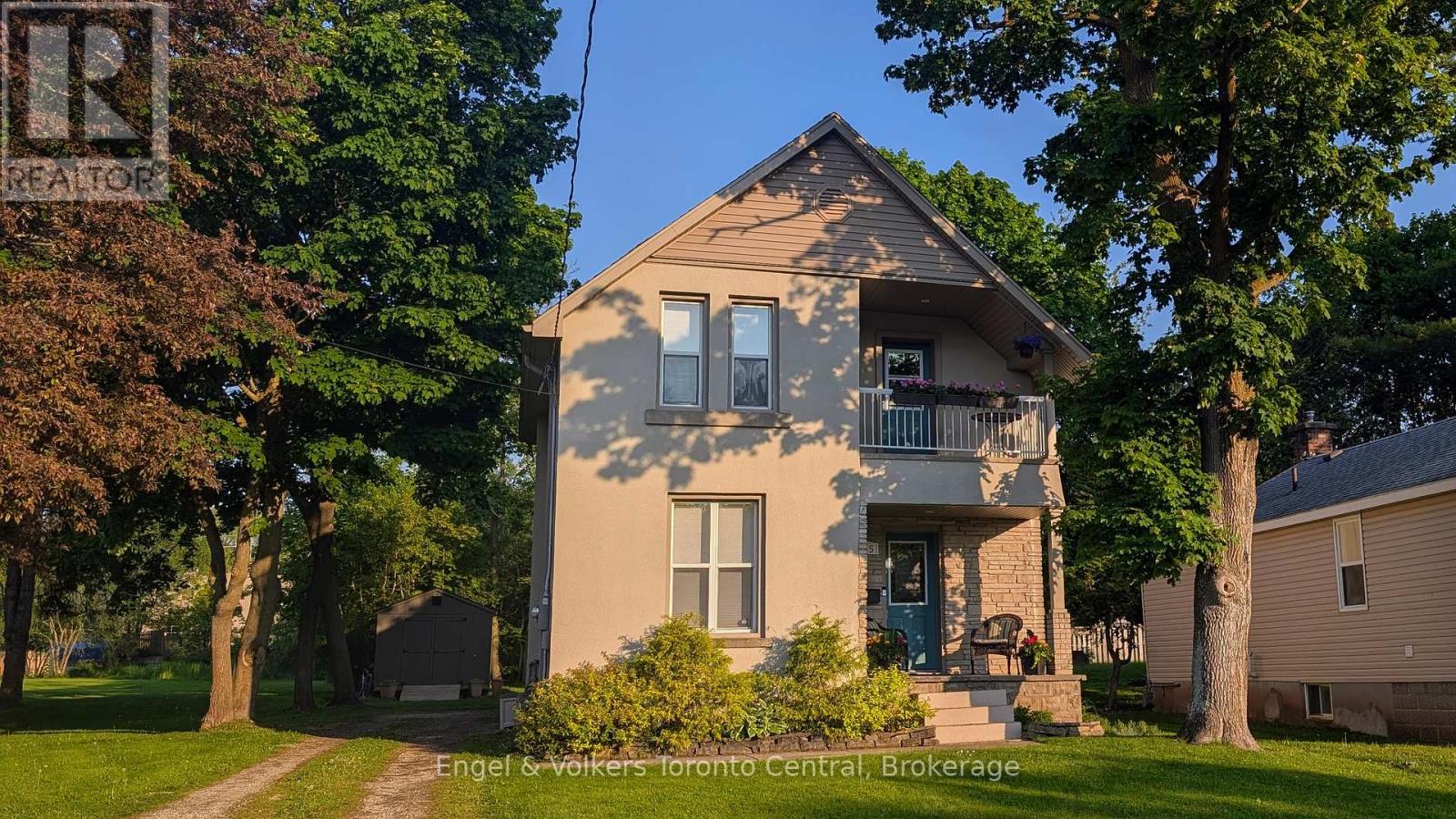1515 8TH AVENUE E, Owen Sound, Ontario