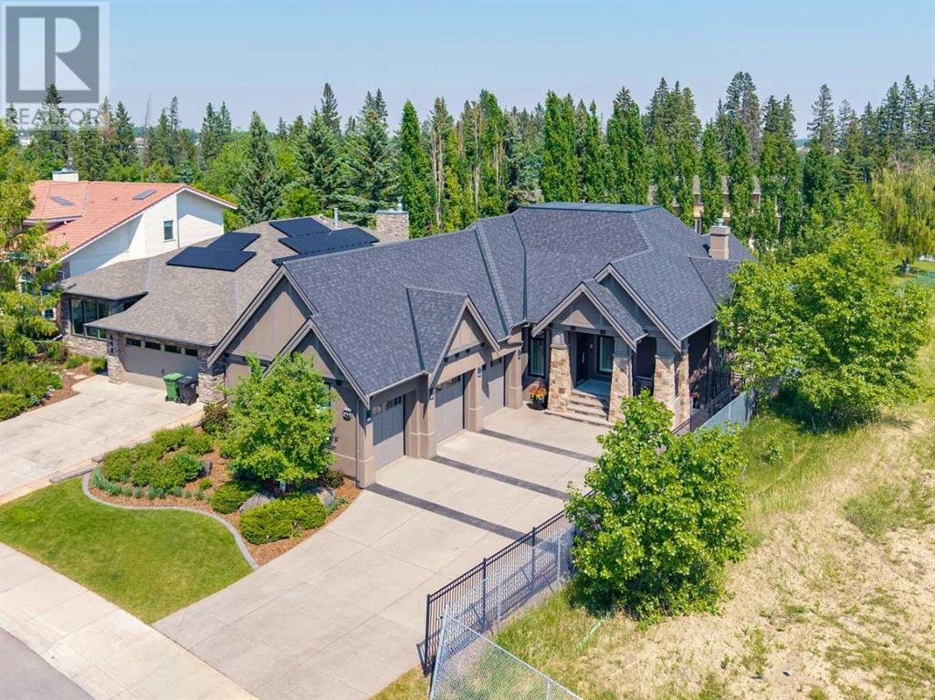 Property at 994 Shawnee Drive SW image 2