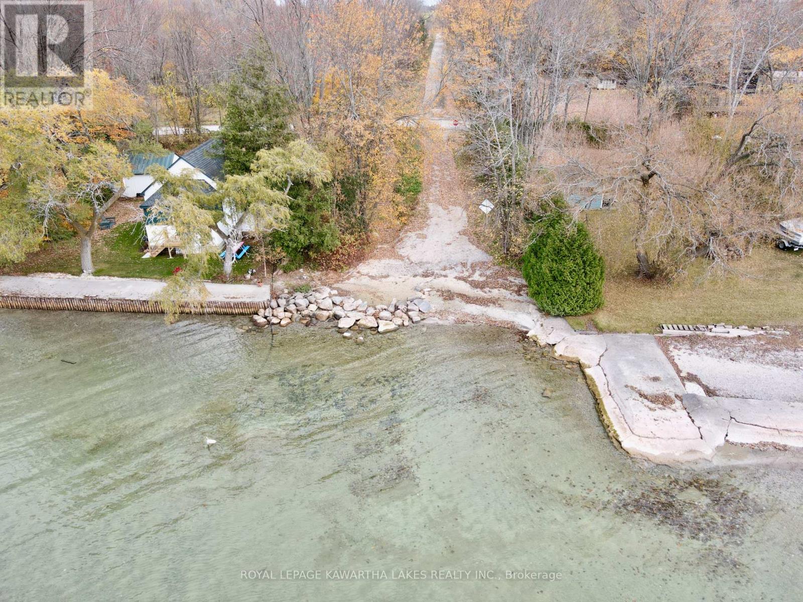 2501 Lakeshore Drive, Ramara, Ontario  L0K 1B0 - Photo 48 - S12209276