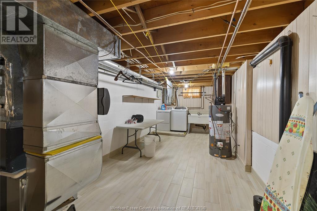 8358 Kingston, Windsor, Ontario  N8S 4R8 - Photo 24 - 25014629