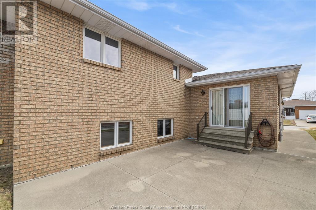8358 Kingston, Windsor, Ontario  N8S 4R8 - Photo 32 - 25014629