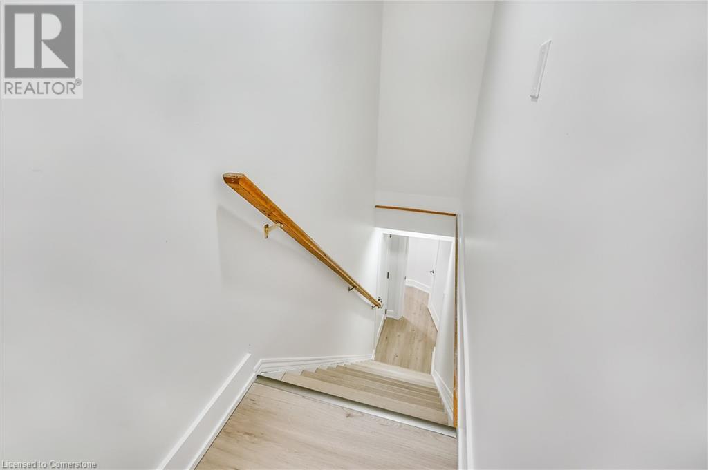 216 Ravenbury Drive Unit# B1, Hamilton, Ontario  L8W 2J1 - Photo 3 - 40738232