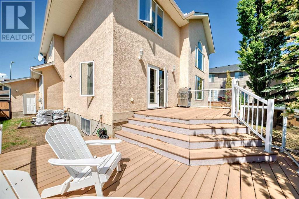 73 Simcoe Close Sw, Calgary, Alberta  T3H 4N3 - Photo 16 - A2221722
