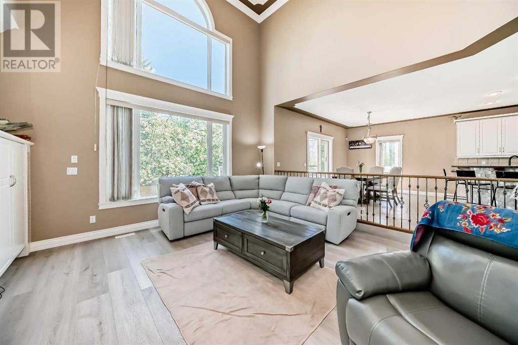 73 Simcoe Close Sw, Calgary, Alberta  T3H 4N3 - Photo 22 - A2221722