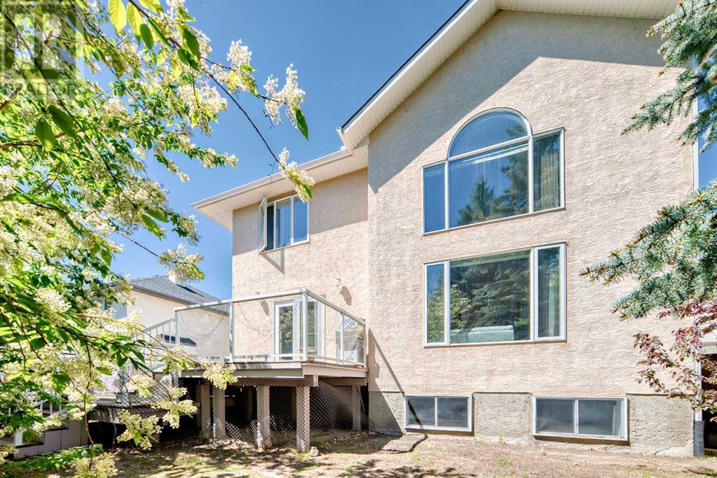 73 Simcoe Close Sw, Calgary, Alberta  T3H 4N3 - Photo 46 - A2221722