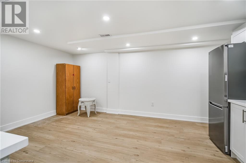 216 Ravenbury Drive Unit# B2, Hamilton, Ontario  L8W 2J1 - Photo 4 - 40738234