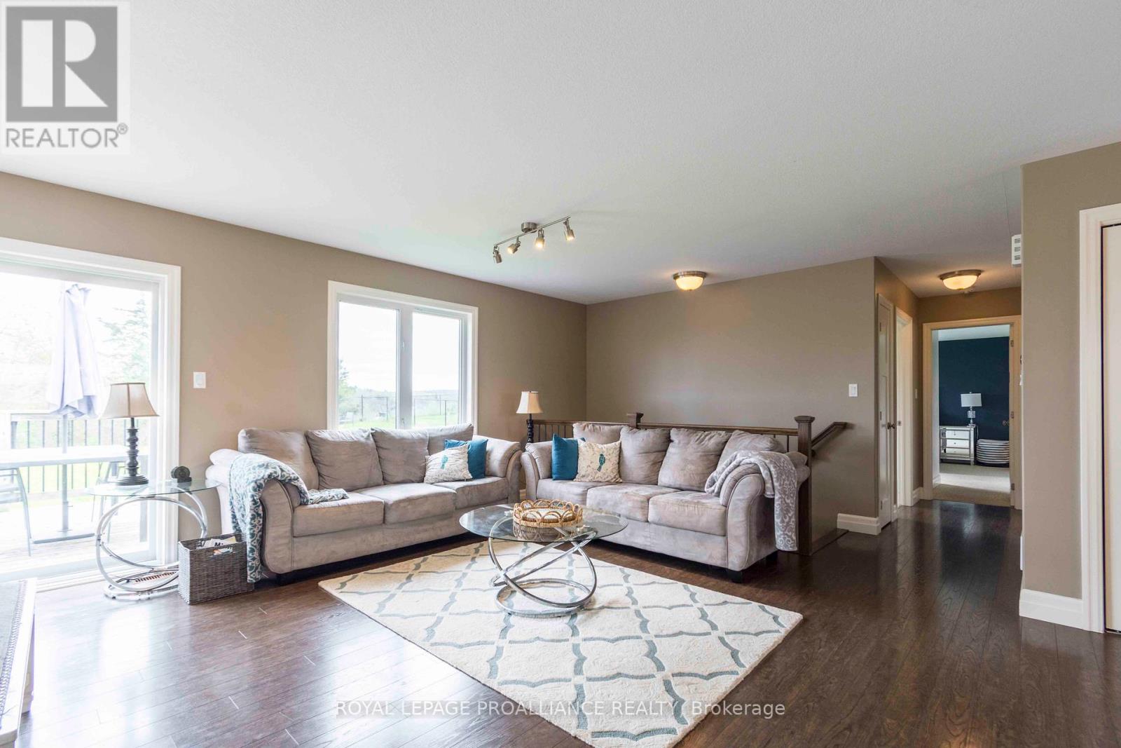 9 Meagan Lane, Quinte West, Ontario  K0K 2C0 - Photo 16 - X12209291