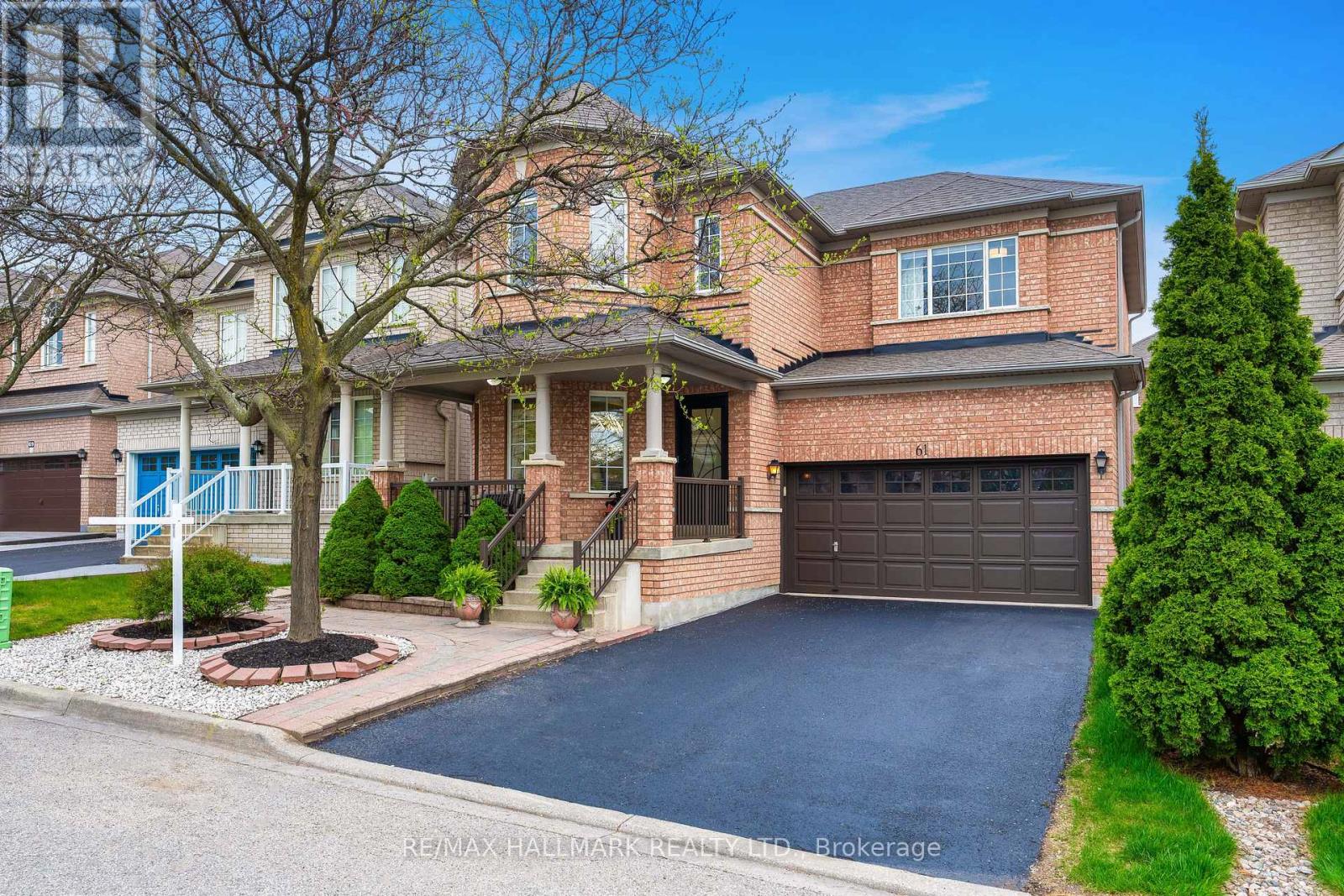 61 VANGUARD ROAD, Vaughan, Ontario