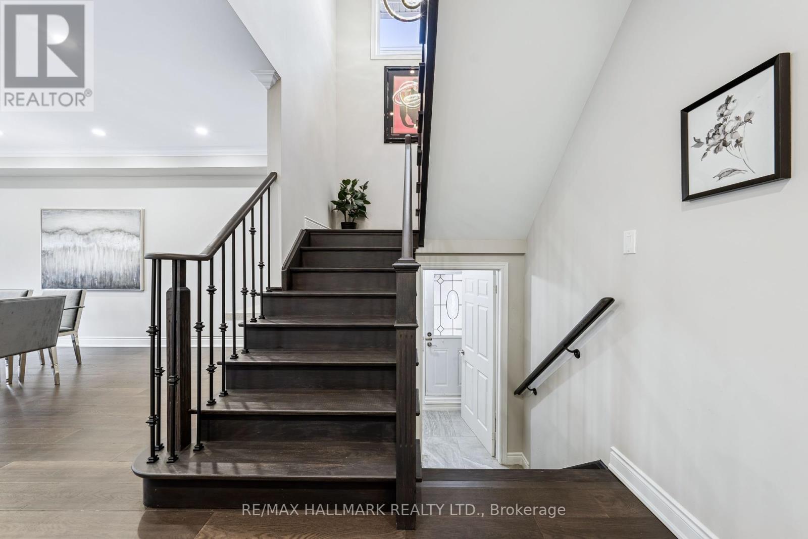 61 Vanguard Road, Vaughan, Ontario  L4K 5G6 - Photo 21 - N12177381