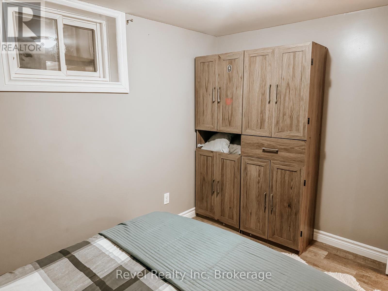 105 Strathcona Drive, North Bay (Ferris), Ontario  P1A 2N5 - Photo 36 - X12209065