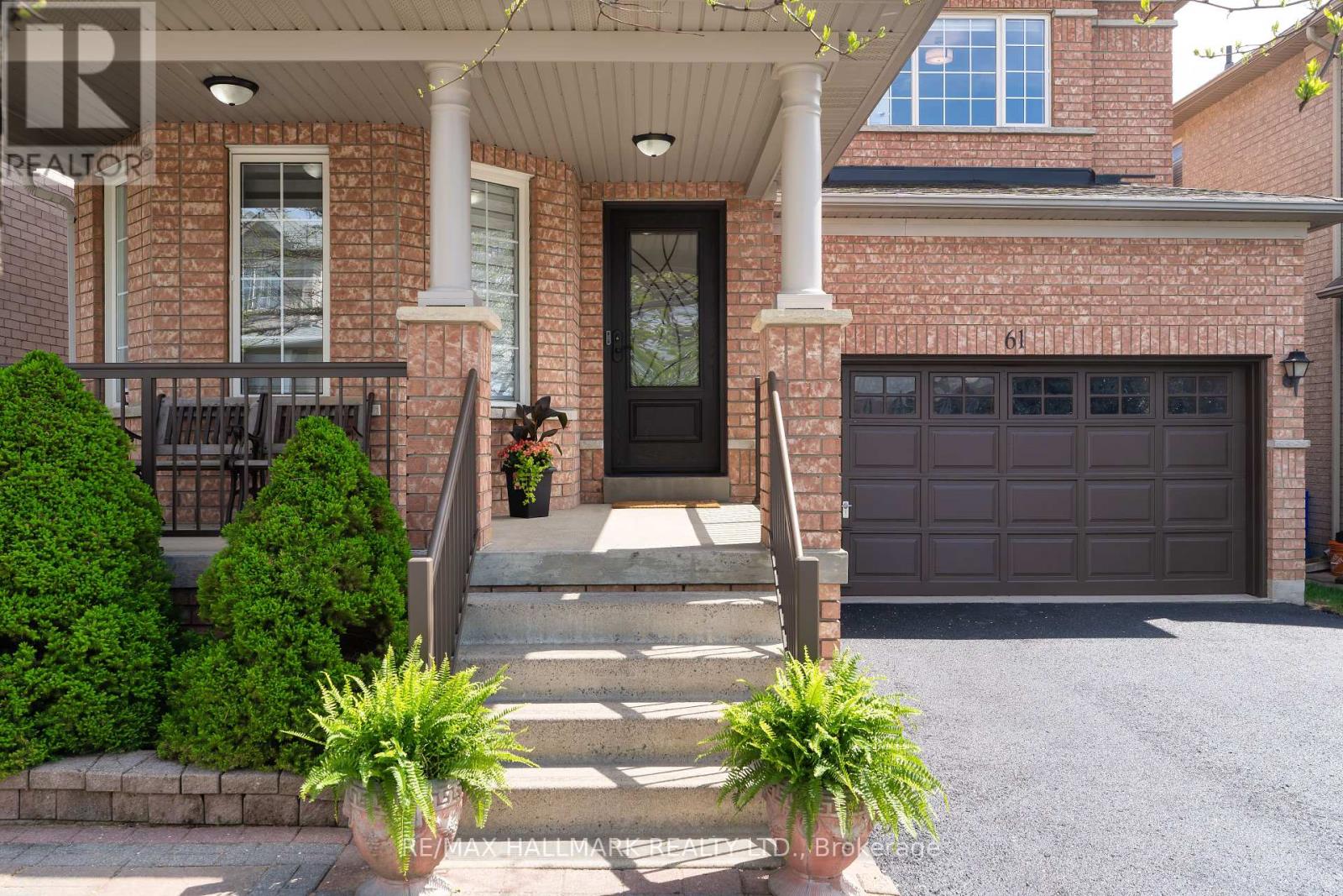 61 Vanguard Road, Vaughan, Ontario  L4K 5G6 - Photo 2 - N12177381
