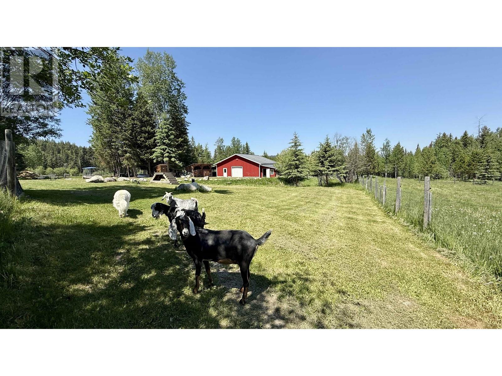 4233 Wilcox Road, Forest Grove, British Columbia  V0K 1M0 - Photo 27 - R3013490