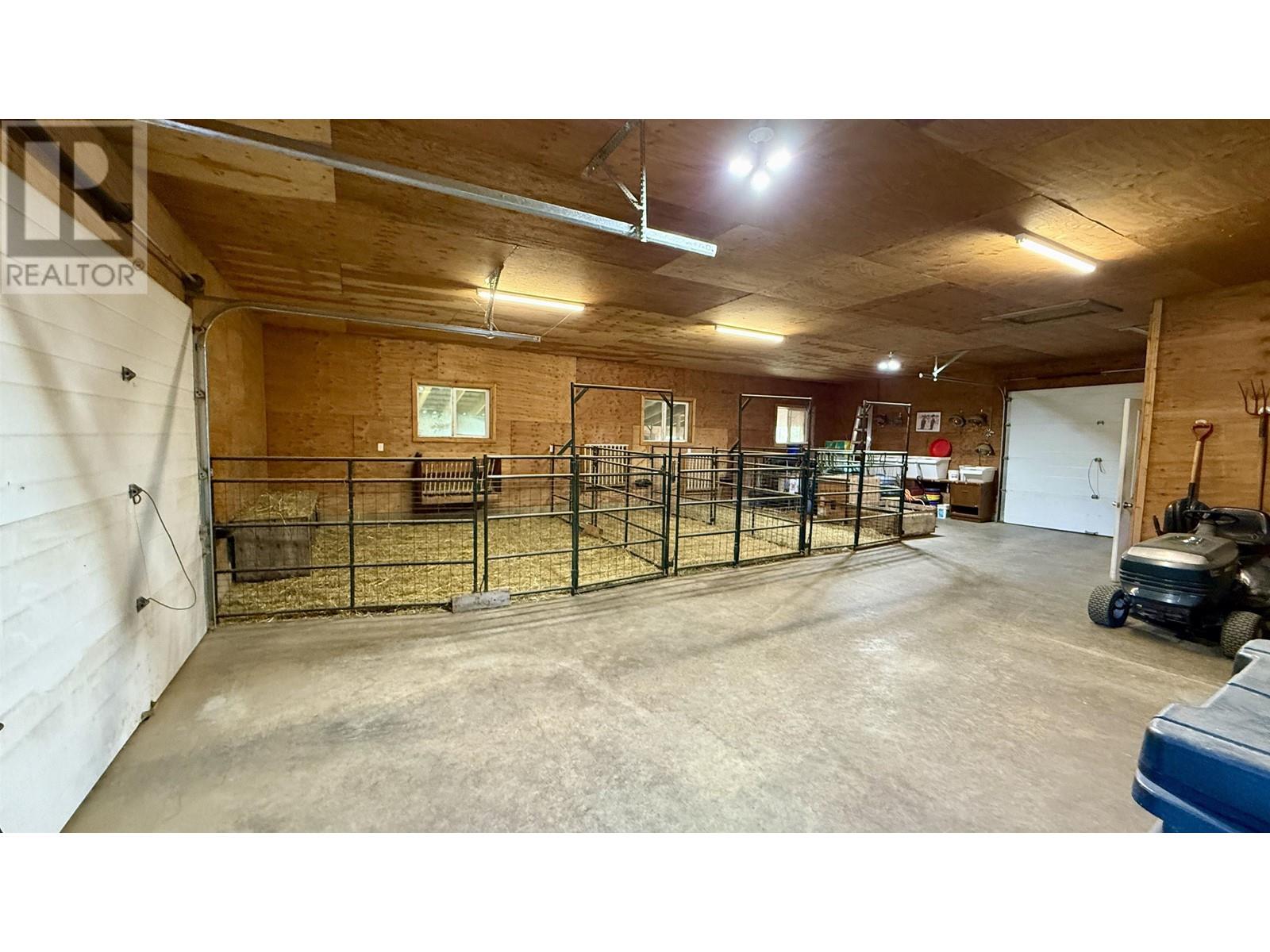 4233 Wilcox Road, Forest Grove, British Columbia  V0K 1M0 - Photo 30 - R3013490