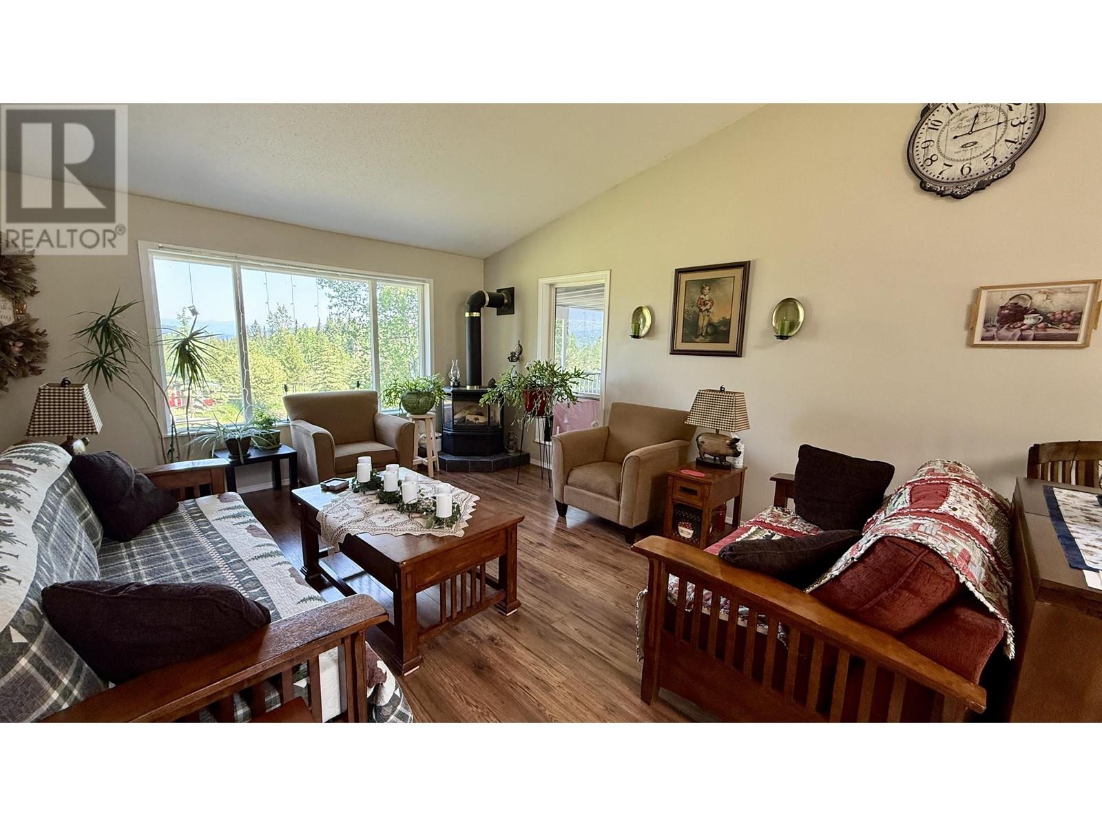 4233 Wilcox Road, Forest Grove, British Columbia  V0K 1M0 - Photo 8 - R3013490