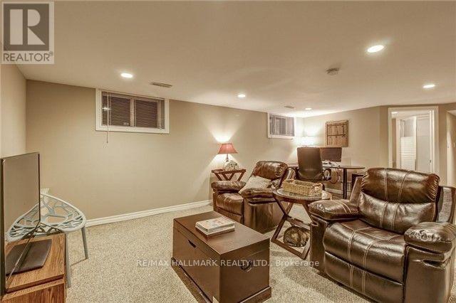 493 Mayzel Road, Burlington, Ontario  L7R 3C4 - Photo 12 - W12198543