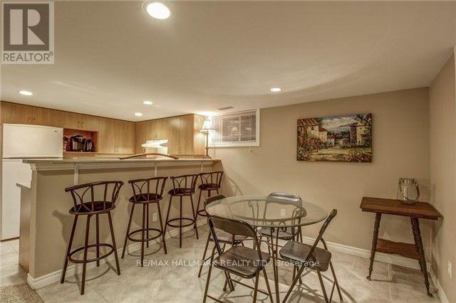 493 Mayzel Road, Burlington, Ontario  L7R 3C4 - Photo 15 - W12198543