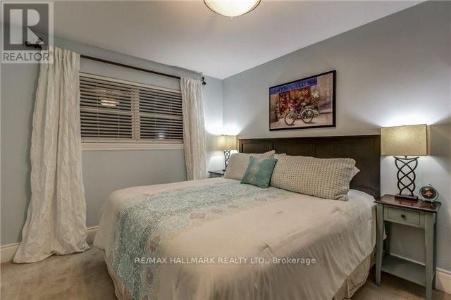 493 Mayzel Road, Burlington, Ontario  L7R 3C4 - Photo 8 - W12198543