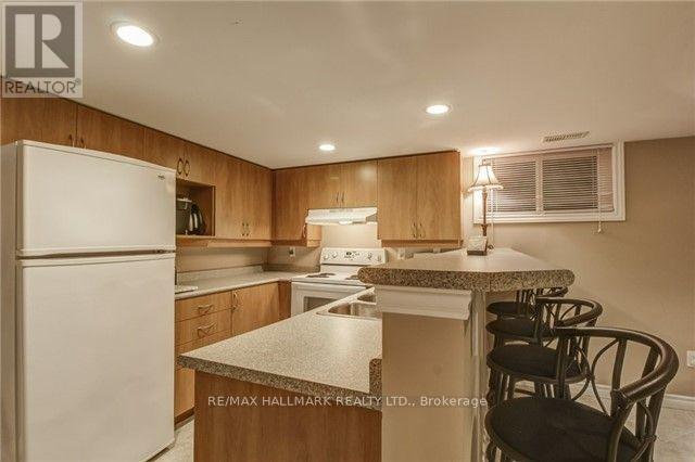 493 Mayzel Road, Burlington, Ontario  L7R 3C4 - Photo 16 - W12198543