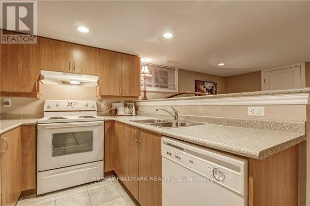 493 Mayzel Road, Burlington, Ontario  L7R 3C4 - Photo 17 - W12198543