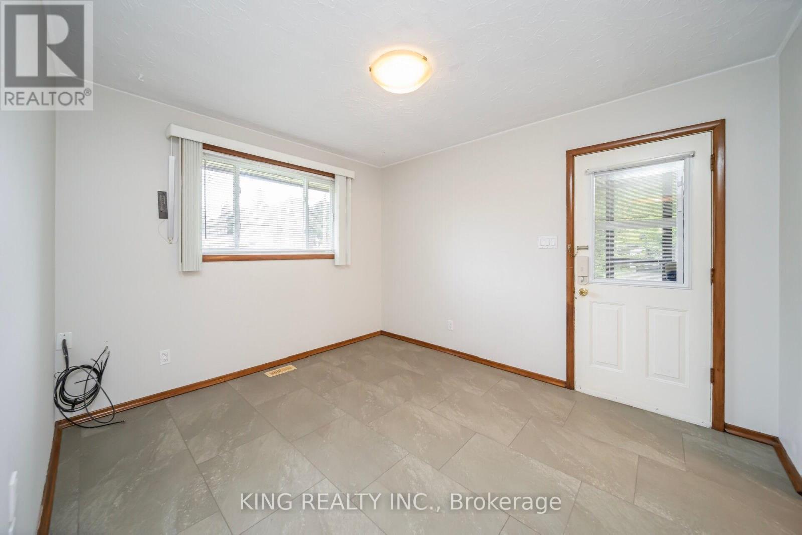 159 Victoria Street N, Woodstock, Ontario  N4S 6W1 - Photo 19 - X12206717
