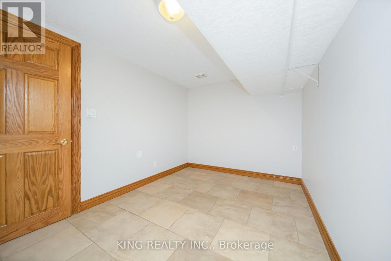 159 Victoria Street N, Woodstock, Ontario  N4S 6W1 - Photo 42 - X12206717