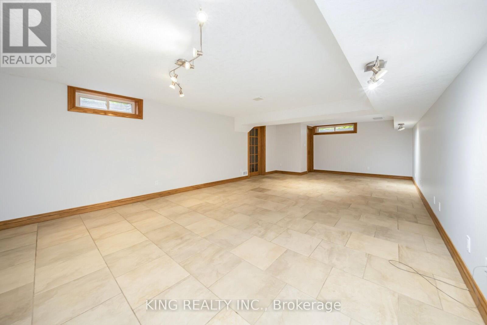 159 Victoria Street N, Woodstock, Ontario  N4S 6W1 - Photo 34 - X12206717