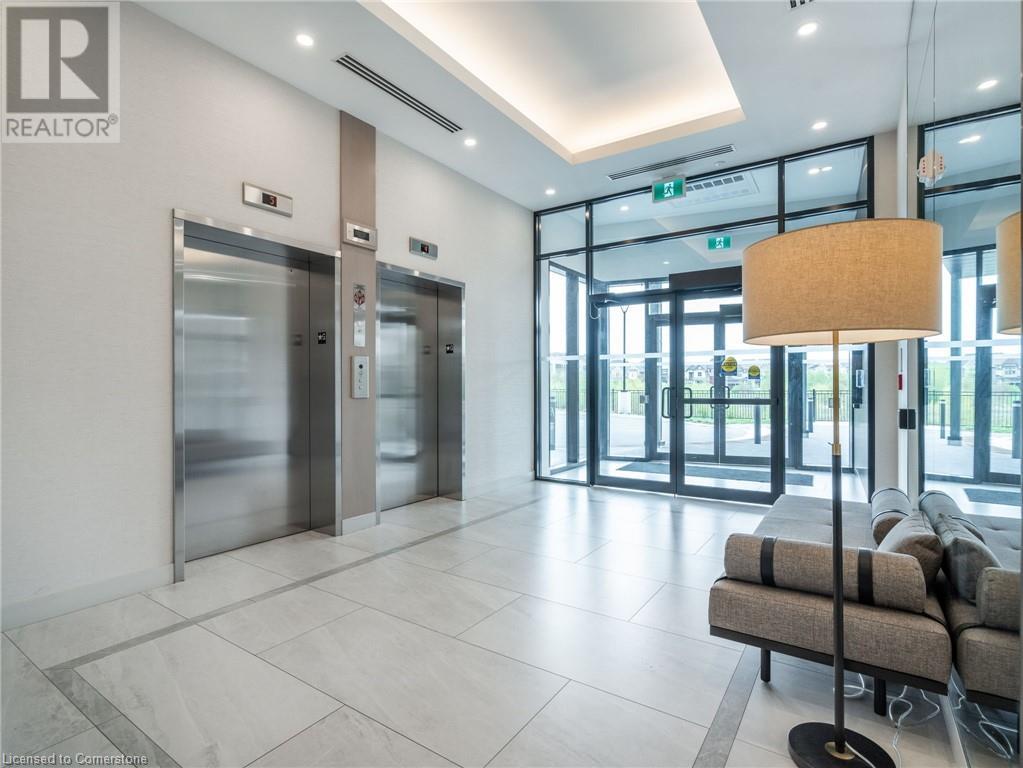 3265 Carding Mill Drive Unit# 212, Oakville, Ontario  L6M 5P7 - Photo 6 - 40739512