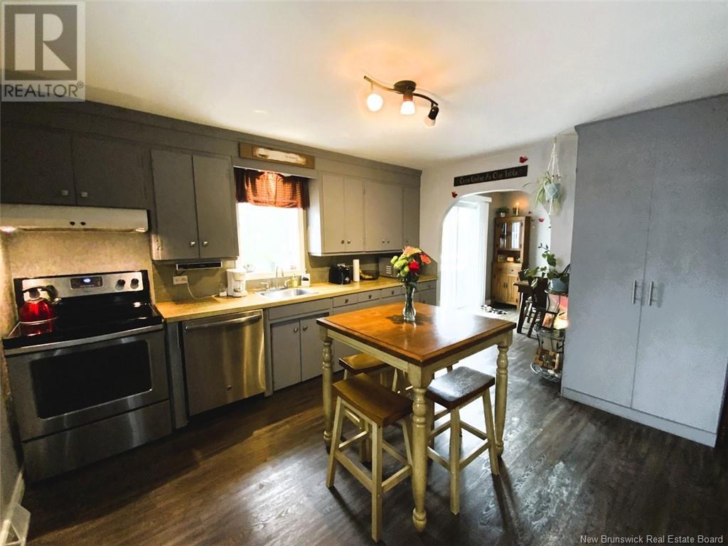 122 35e Avenue, Edmundston, New Brunswick  E3V 2V3 - Photo 4 - NB120454