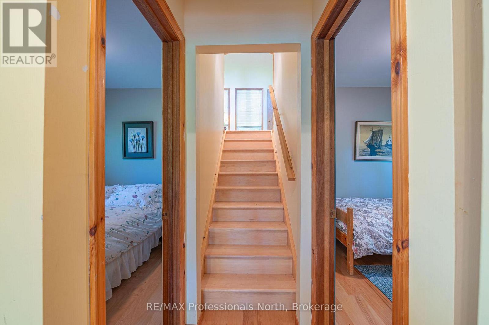 1023 Maiden Trail, Minden Hills, Ontario  K0M 2K0 - Photo 13 - X12204572