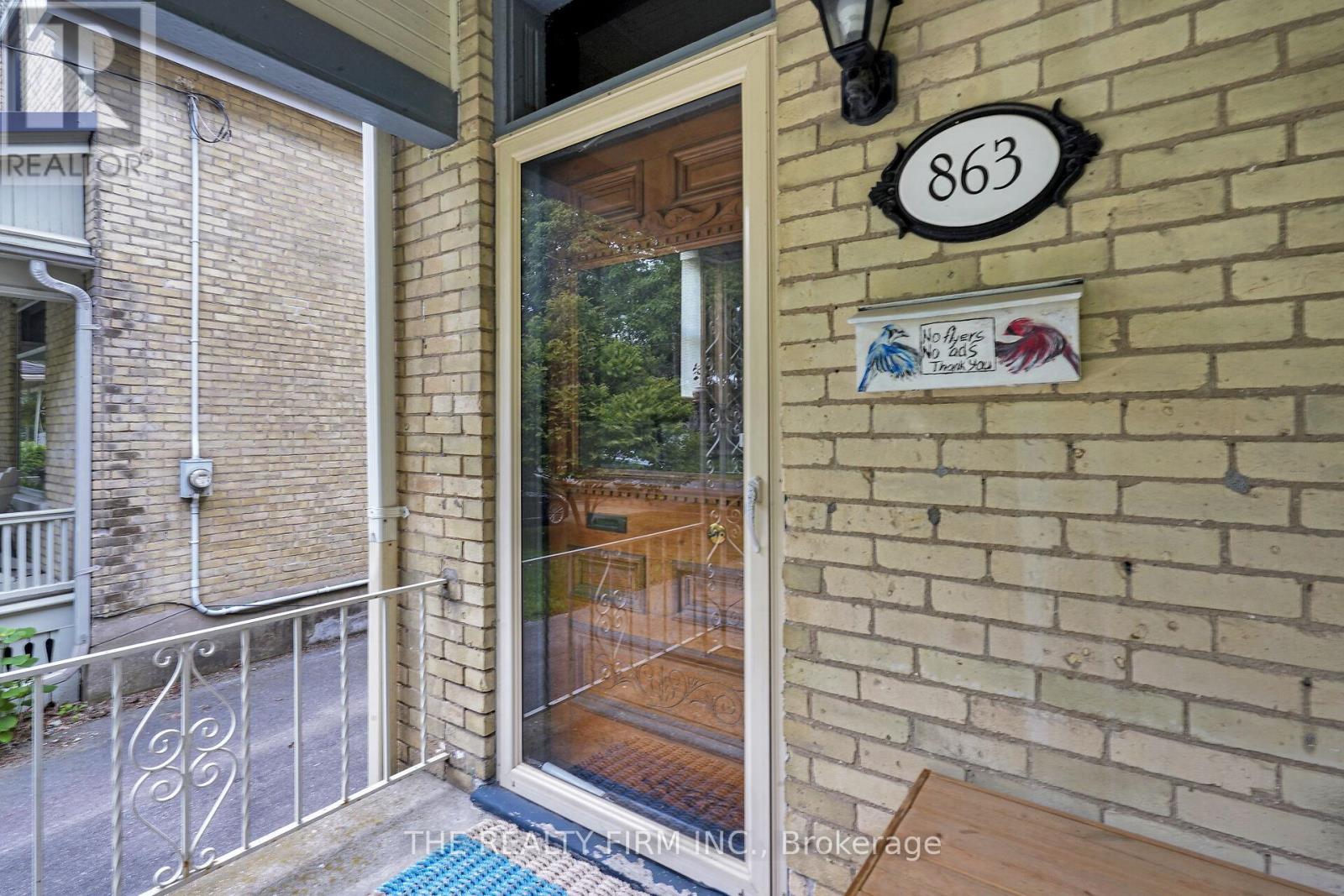 Photo 4 of 50 for 863 Maitland Street