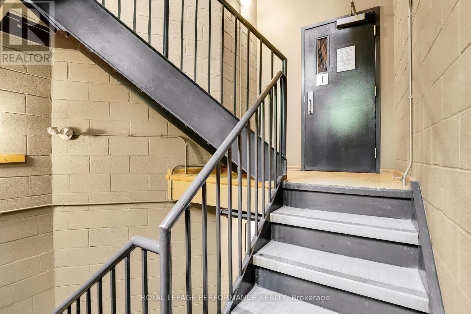 108 - 95 Beech Street, Ottawa, Ontario  K1S 3J7 - Photo 5 - X12182805