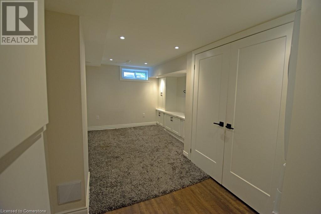 11 Colmar Place Unit# 5, Dundas, Ontario  L9H 4L1 - Photo 17 - 40732550