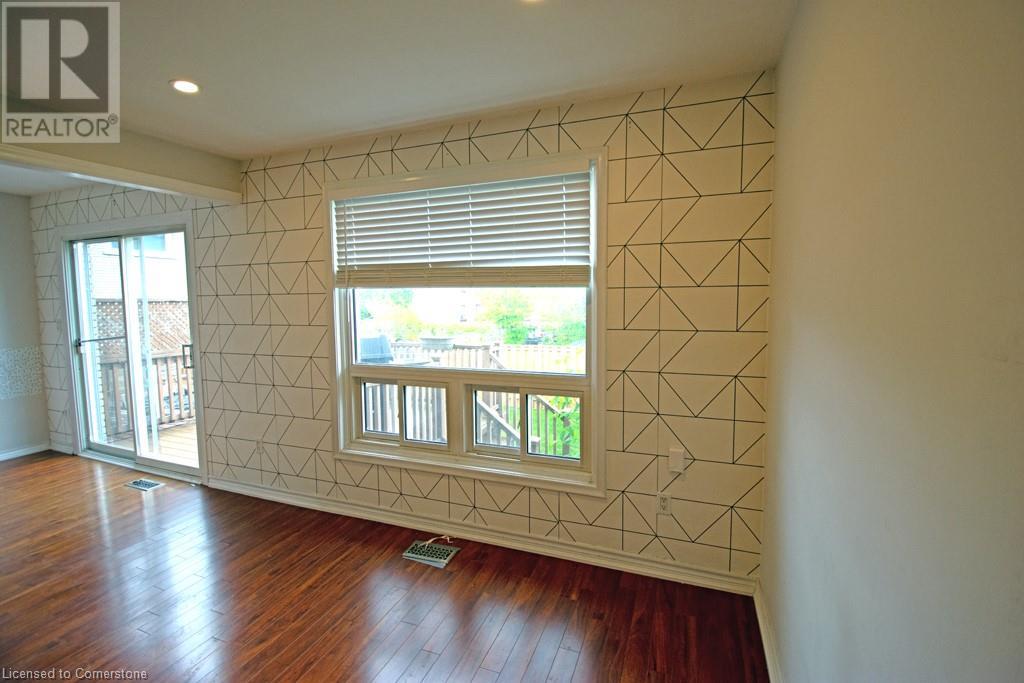 11 Colmar Place Unit# 5, Dundas, Ontario  L9H 4L1 - Photo 5 - 40732550