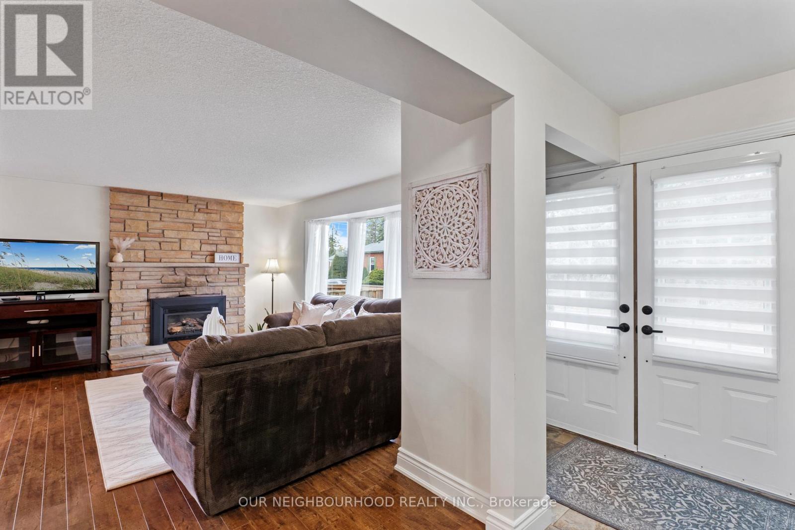 11 Ontario Street, Clarington (Bowmanville), Ontario  L1C 2R9 - Photo 5 - E12209387