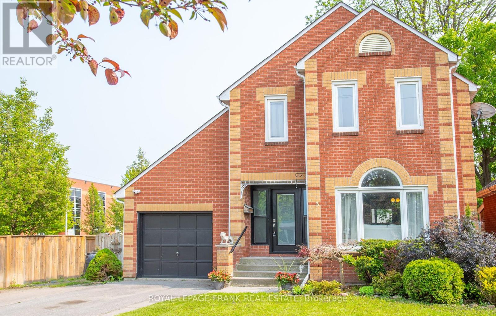 3 Church Street, Clarington, Ontario  L1C 1S2 - Photo 2 - E12209464