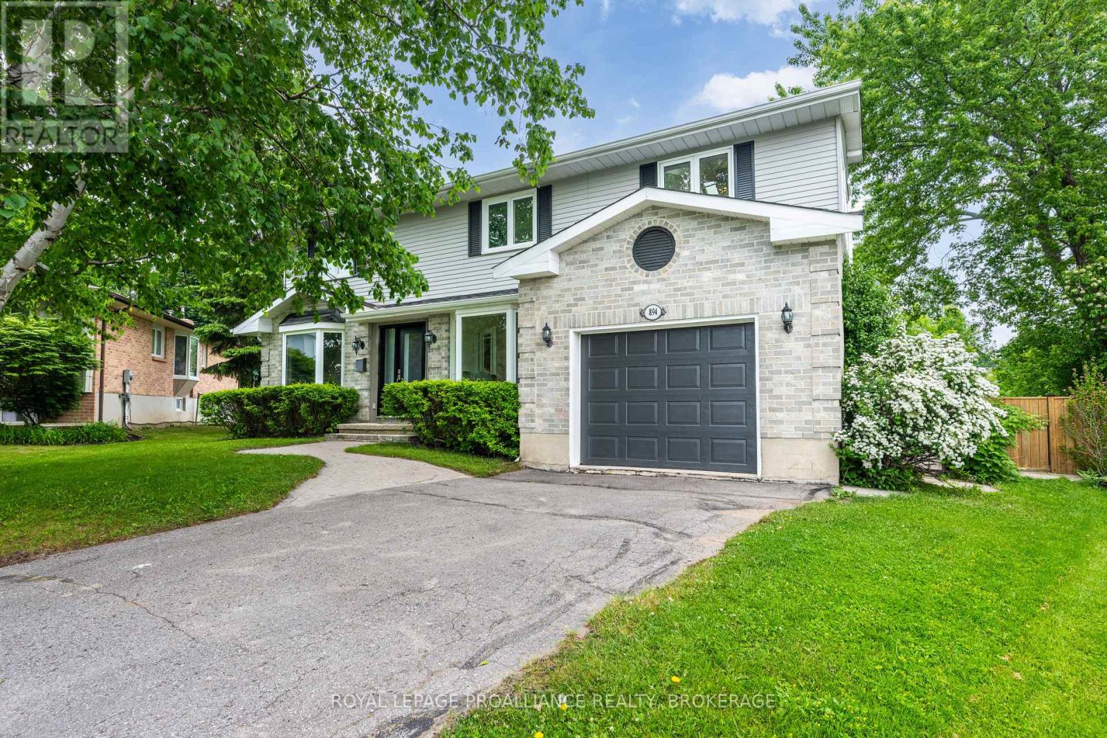 894 Plainview Place, Kingston (North Of Taylor-Kidd Blvd), Ontario  K7P 2K3 - Photo 2 - X12209390