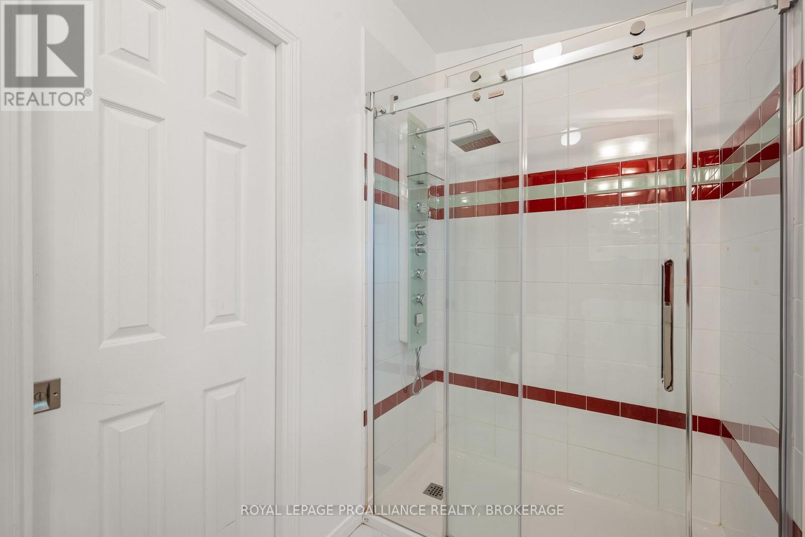 894 Plainview Place, Kingston (North Of Taylor-Kidd Blvd), Ontario  K7P 2K3 - Photo 32 - X12209390
